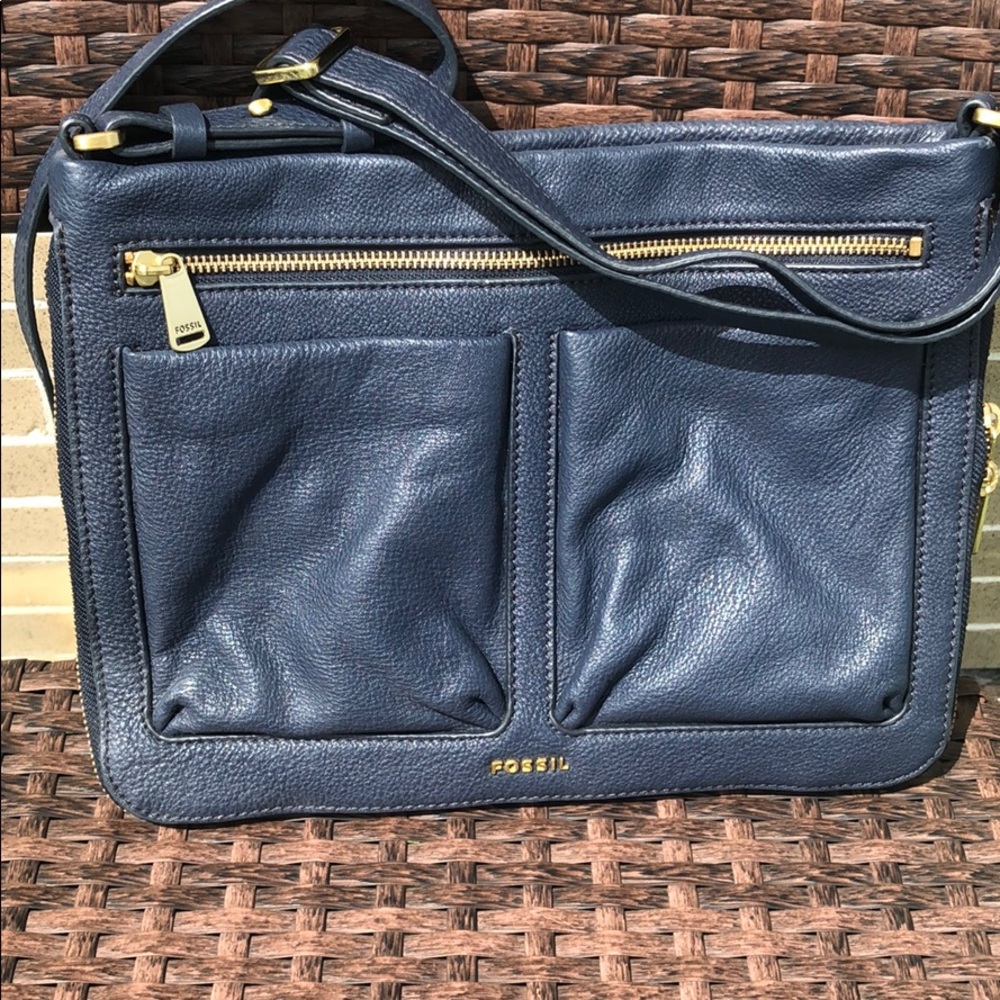 Fossil crossbody bag